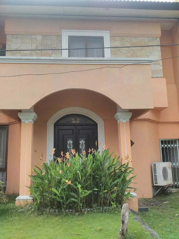 Istana Permata Juanda Otel Sawotratap Dış mekan fotoğraf