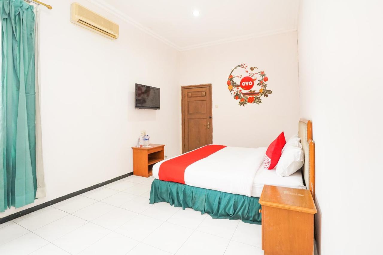 Istana Permata Juanda Otel Sawotratap Dış mekan fotoğraf