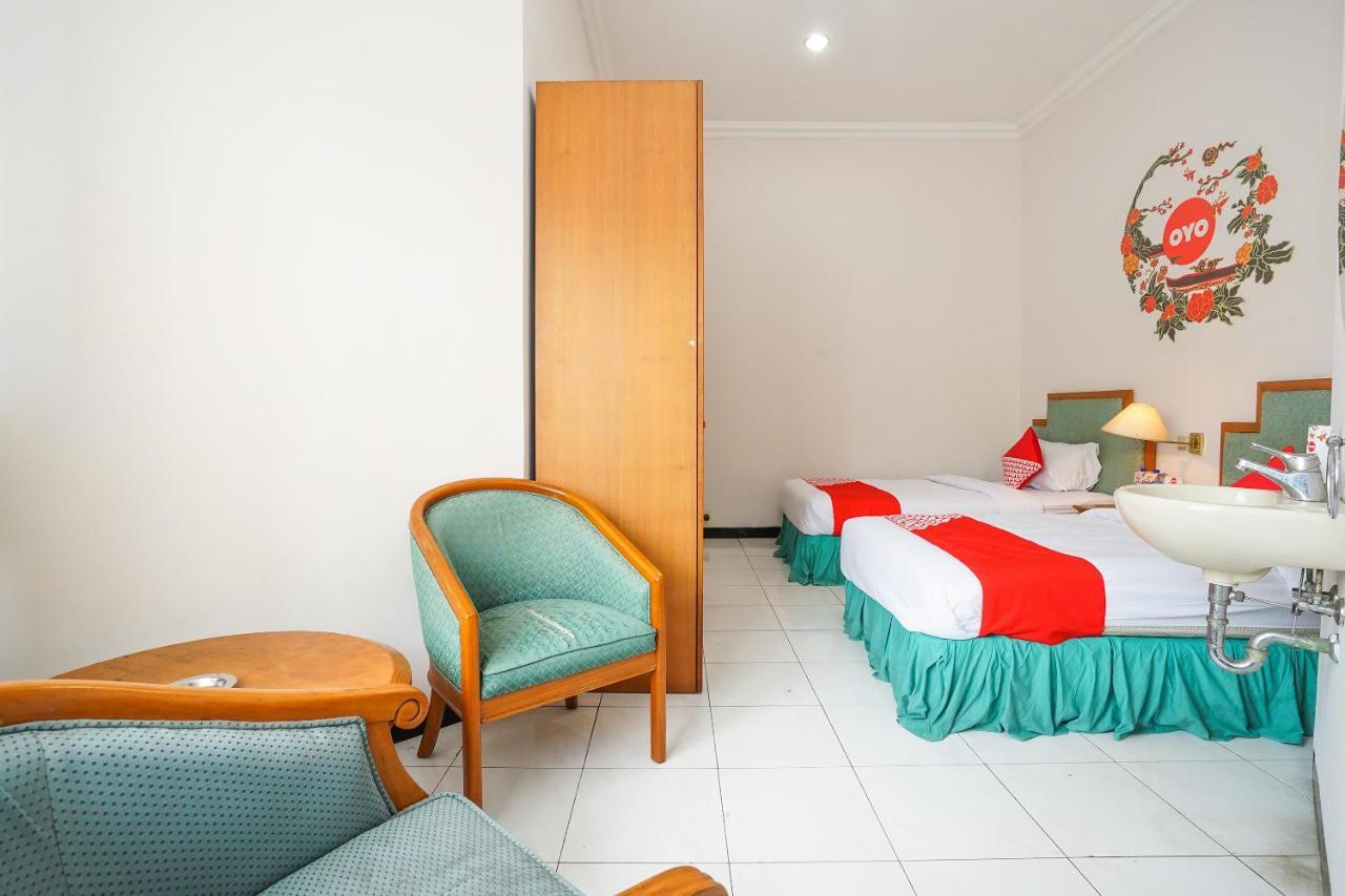 Istana Permata Juanda Otel Sawotratap Dış mekan fotoğraf