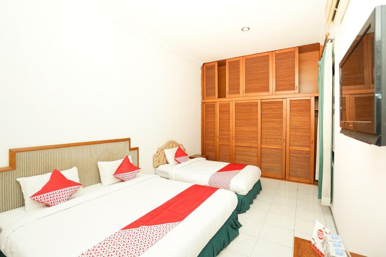 Istana Permata Juanda Otel Sawotratap Dış mekan fotoğraf